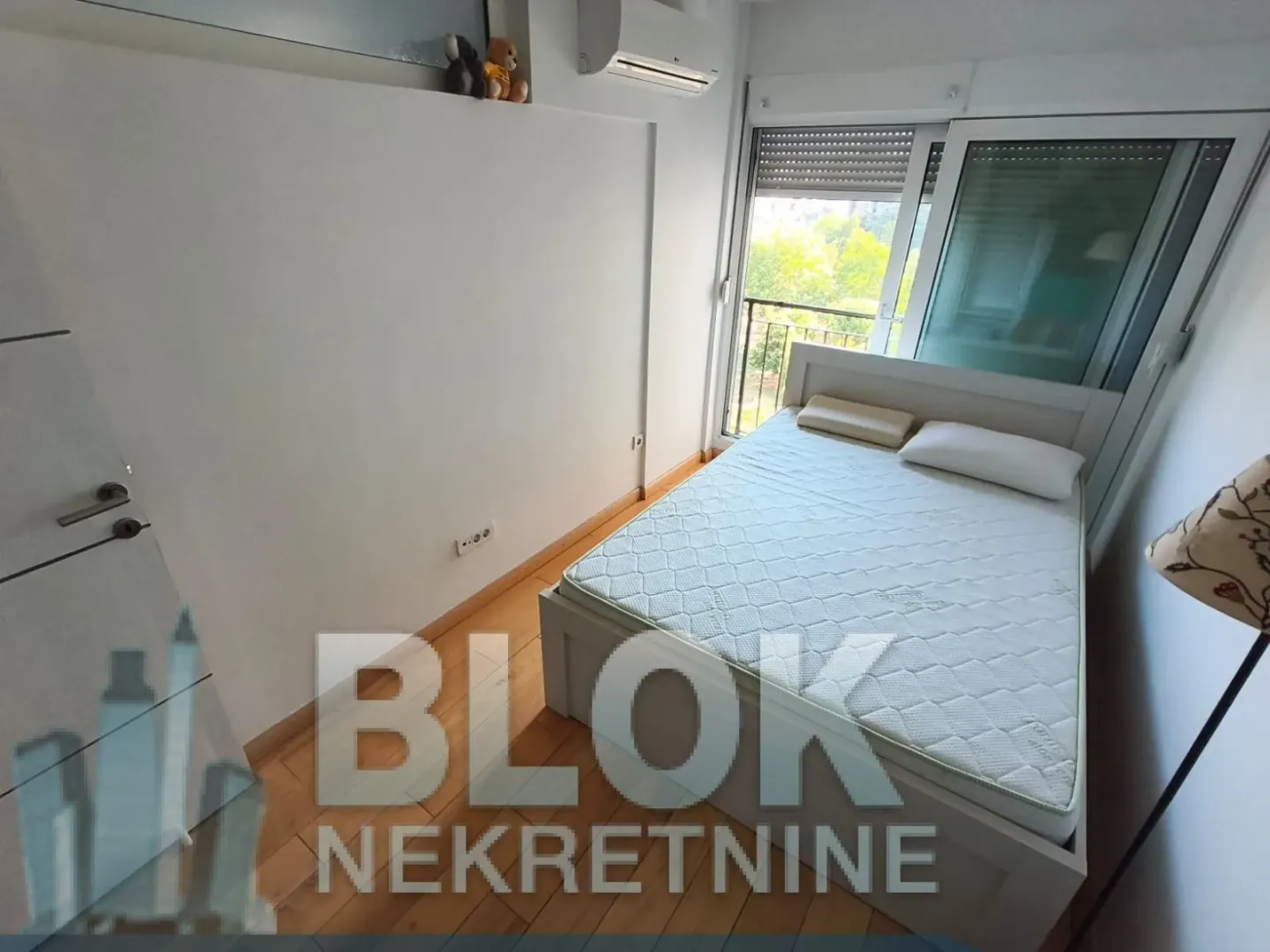 Rent, three bedroom apartment, 90m², Blok 5, Podgorica