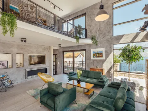 Rent, house, 300m², Kostanjica, Kotor - image 11