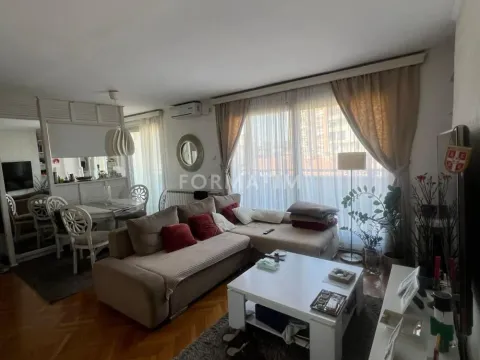Prodaja, trosoban stan, 66m², Vračar Sve Podlokacije, Beograd - image 7