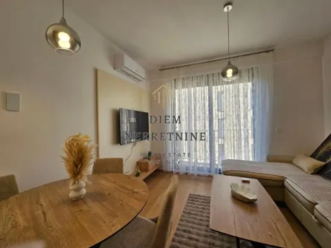 Rent, two bedroom apartment, 55m², Bar, Crna Gora - image 4