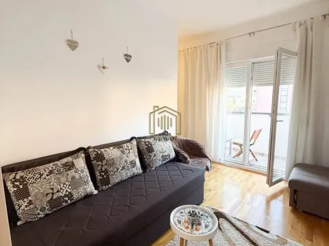 Izdavanje, stan, 27m², Zabjelo, Podgorica - image 1