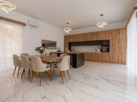 Prodaja, kuća, 560m², Dubrava, Bar - image 6