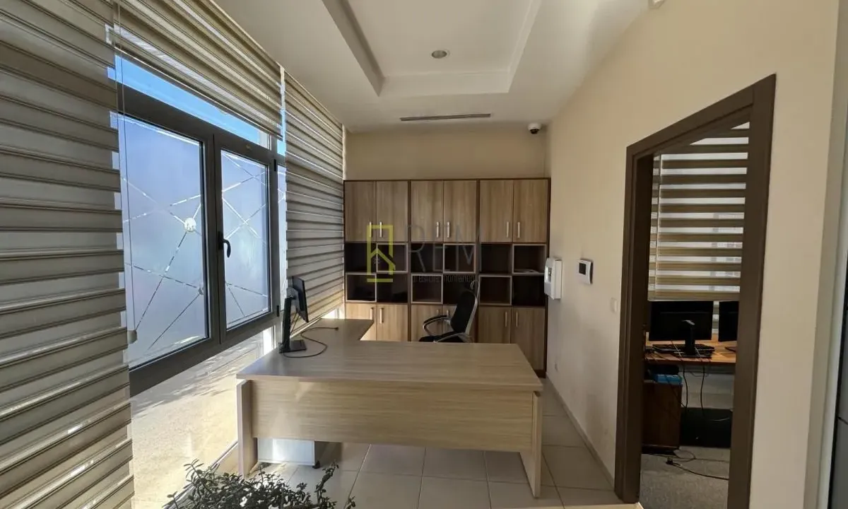 Sale, office space, 370m², Blok 9, Podgorica