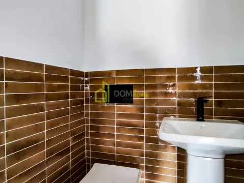 Izdavanje, trosoban stan, 140m², Centar, Podgorica - image 28