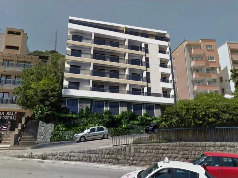 Sale, two bedroom apartment, 40m², Budva, Crna Gora - image 2