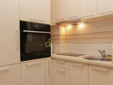 Izdavanje, dvosoban stan, 45m², Centar, Budva - image 23