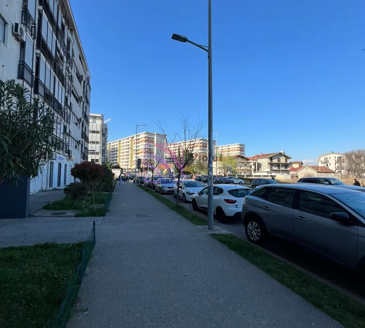 Rent, office space, 125m², City Kvart, Podgorica