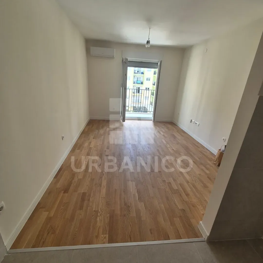Rent, one bedroom apartment, 40m², Pobrežje, Podgorica