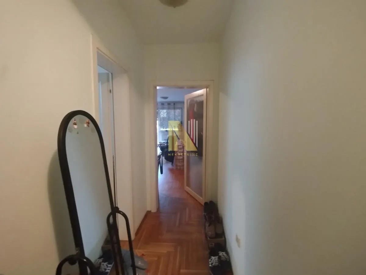 Prodaja, dvosoban stan, 62m², Grbavica, Novi Sad Sve Podlokacije