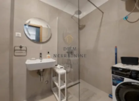 Rent, one bedroom apartment, 58m², Škaljari, Kotor - image 5