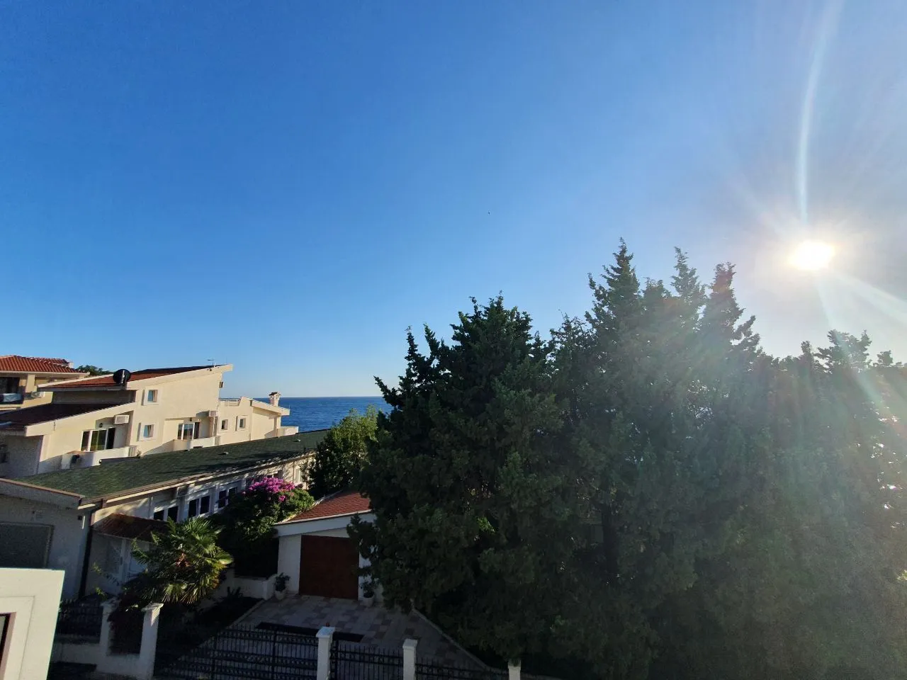 Izdavanje, dvosoban stan, 59m², Sutomore, Bar