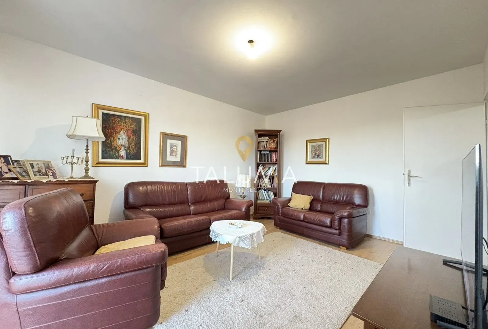 Prodaja, jednosoban stan, 64m², Pobrežje, Podgorica