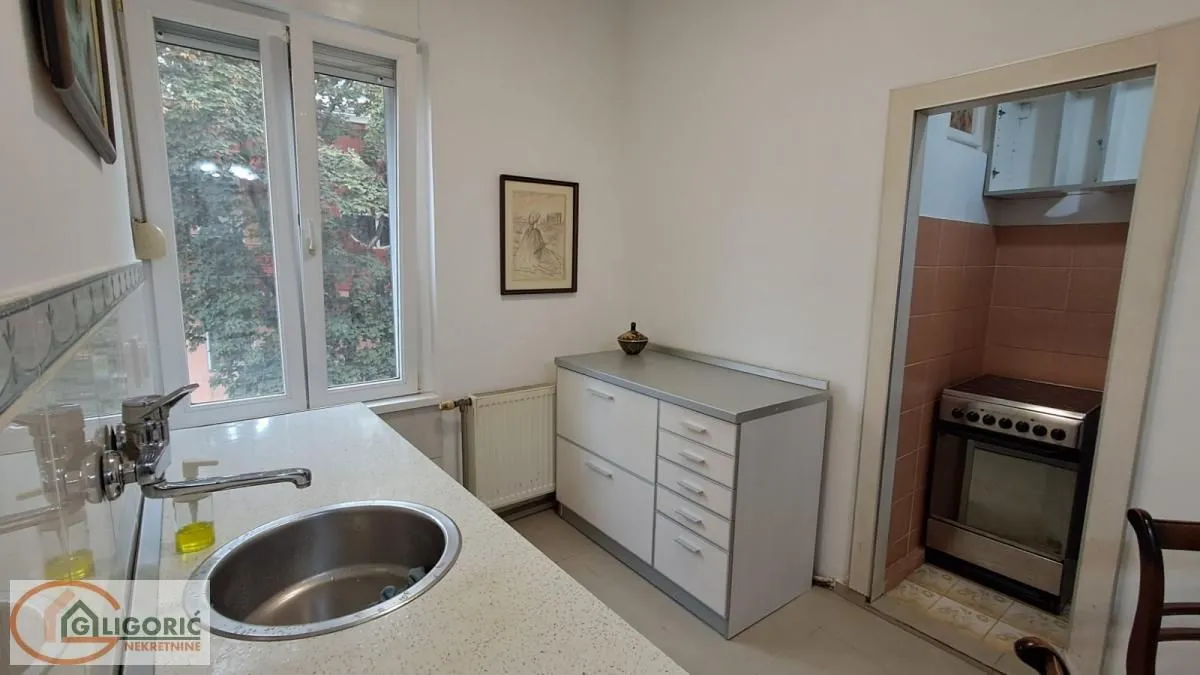 Izdavanje, dvosoban stan, 50m², Hadzipopovac, Palilula Sve Podlokacije