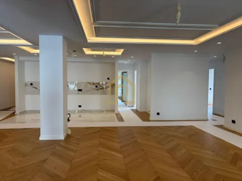 Sale, apartment, 227m², Vračar Hram, Vračar Sve Podlokacije - image 7