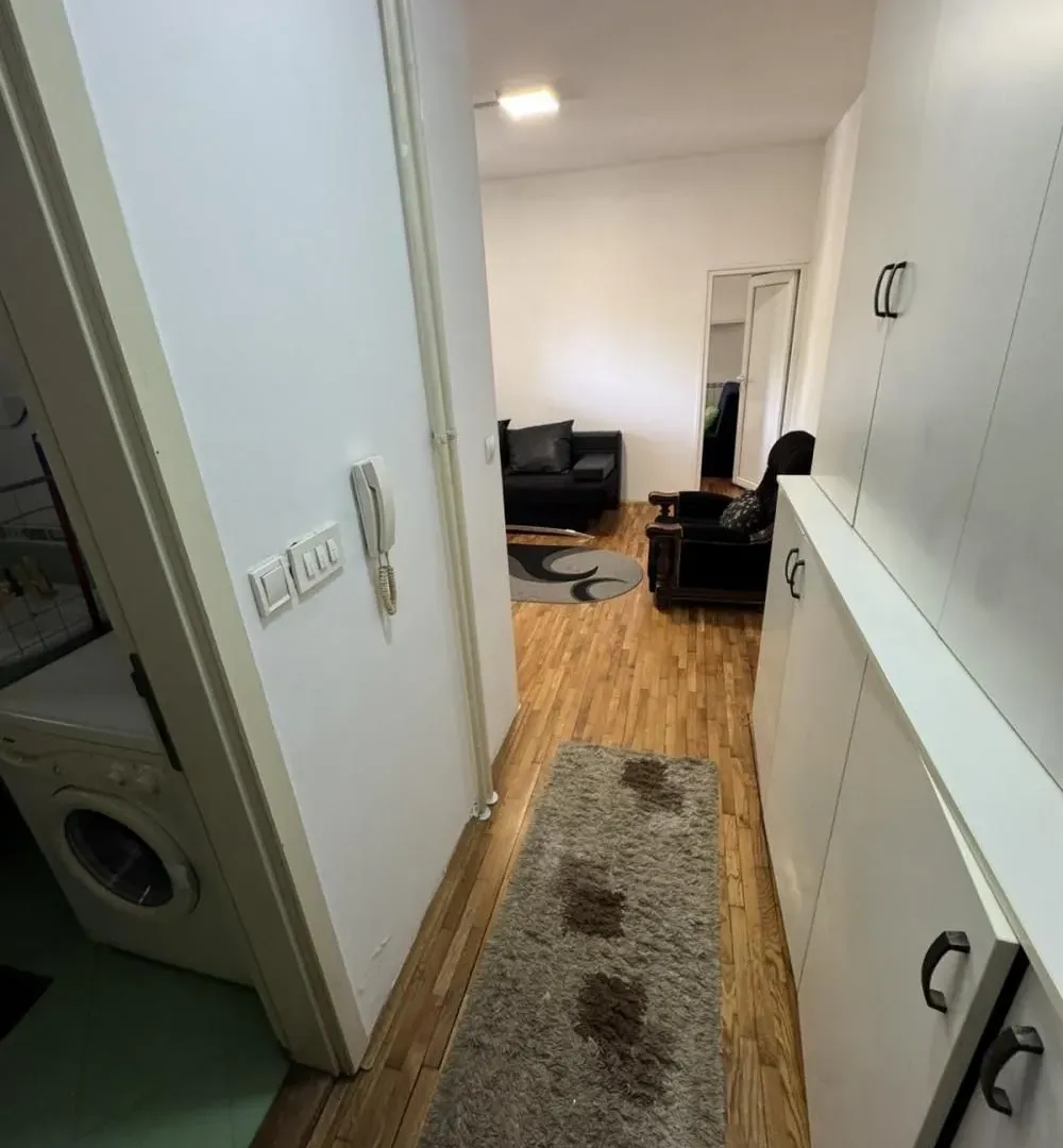 Rent, one bedroom apartment, 35m², Južni Bulevar, Vračar Sve Podlokacije