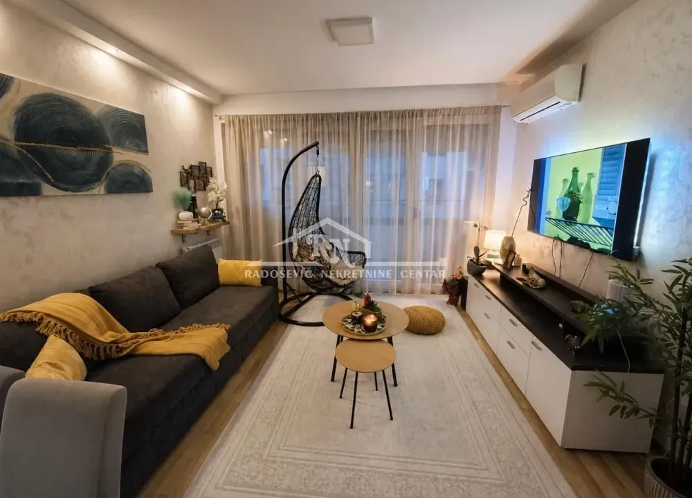 Sale, two bedroom apartment, 44m², Višnjička Banja, Palilula Sve Podlokacije