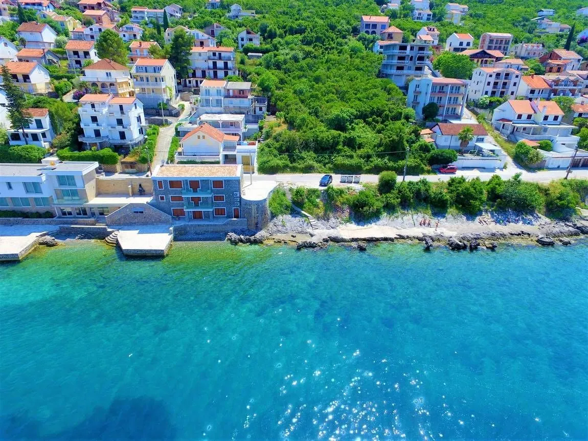 Prodaja, kuća, 300m², Krašići, Tivat