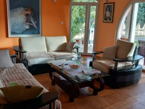 Prodaja, kuća, 180m², Podgorica, Crna Gora - image 5