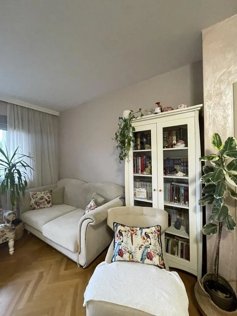 Izdavanje, dvosoban stan, 68m², Zagorič, Podgorica