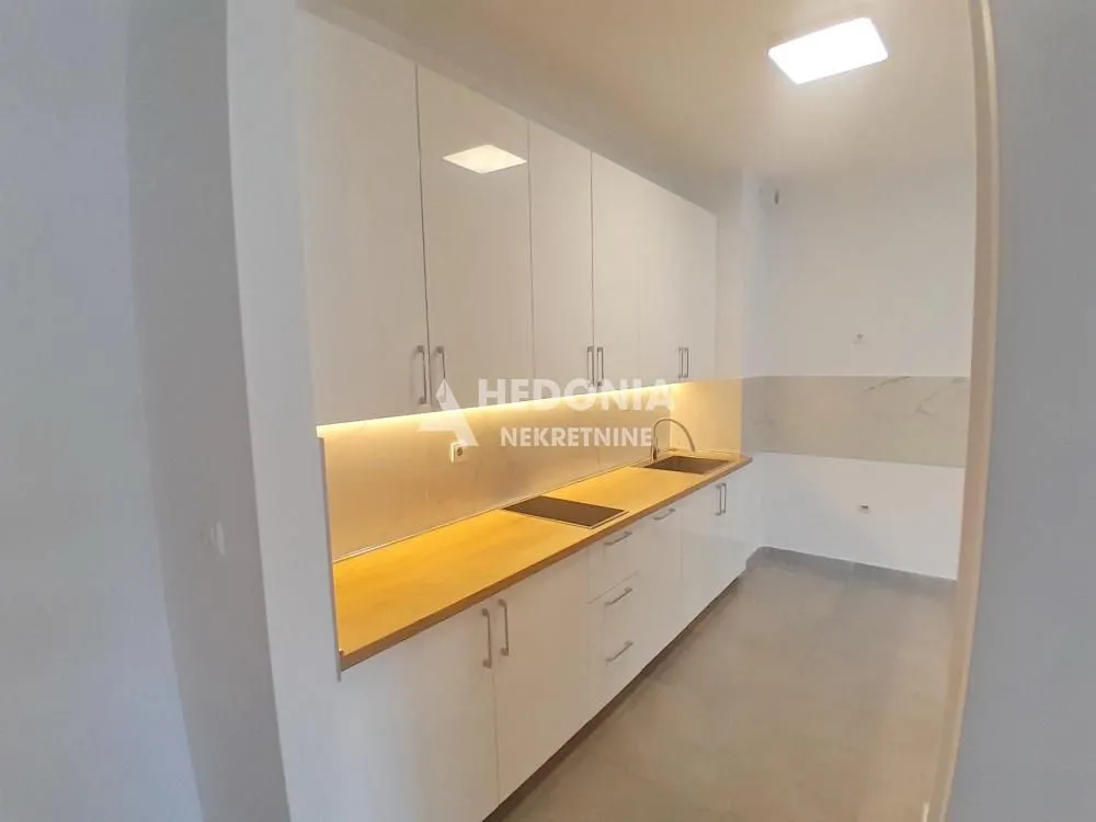 Rent, office space, 112m², Novi Beograd Blok 65, Novi Beograd Sve Podlokacije