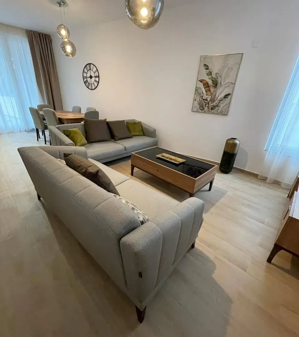Sale, two bedroom apartment, 57m², Bečići, Budva