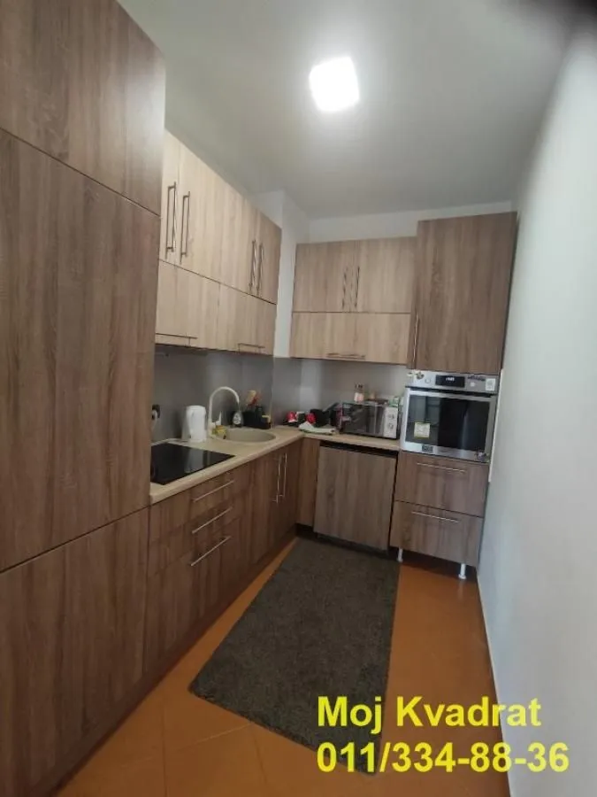 Prodaja, trosoban stan, 74m², Karaburma, Palilula Sve Podlokacije
