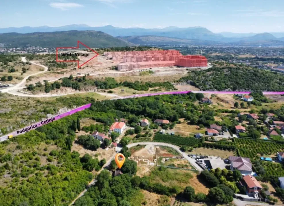 Prodaja, plac, 1500m², Farmaci, Podgorica