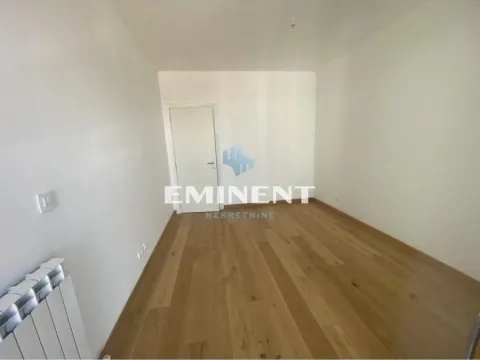 Izdavanje, trosoban stan, 78m², Novi Beograd Blok 65, Novi Beograd Sve Podlokacije - image 9