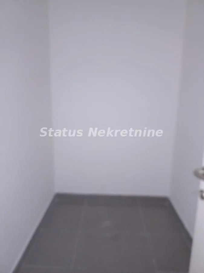 Sale, office space, 90m², Sajmište, Novi Sad