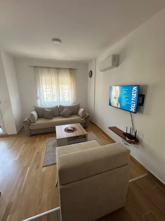 Rent, studio apartment, 28m², Šušanj, Bar