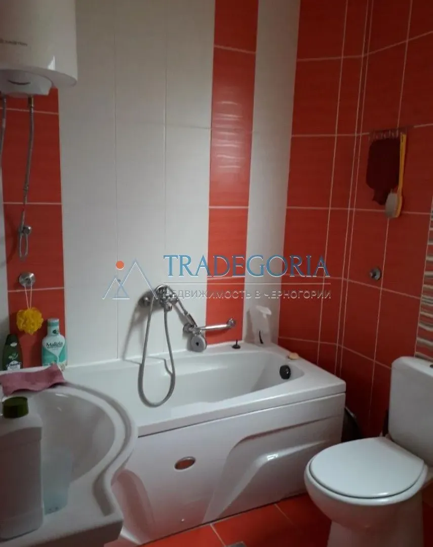 Prodaja, kuća, 280m², Bar, Crna Gora