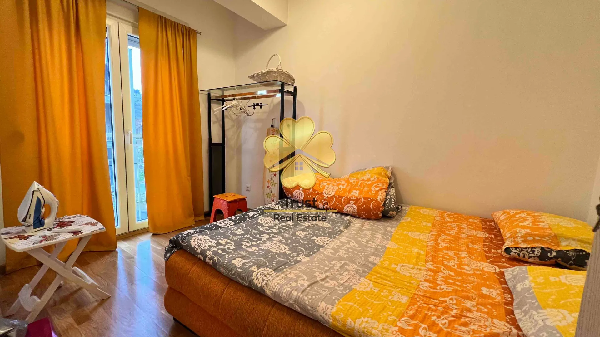 Rent, one bedroom apartment, 40m², Blok 6, Podgorica