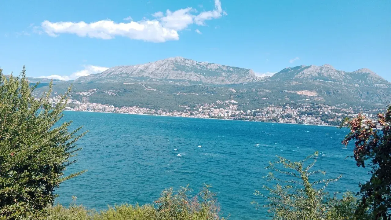 Prodaja, plac, 832m², Herceg Novi, Crna Gora