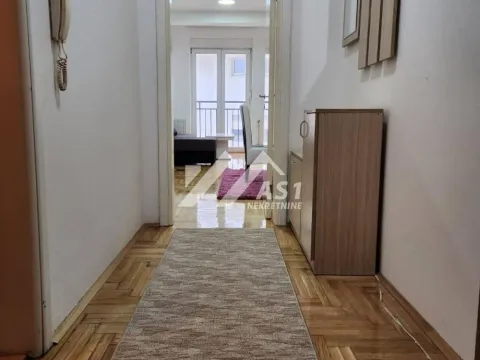 Izdavanje, jednosoban stan, 48m², Centar, Novi Sad - image 4