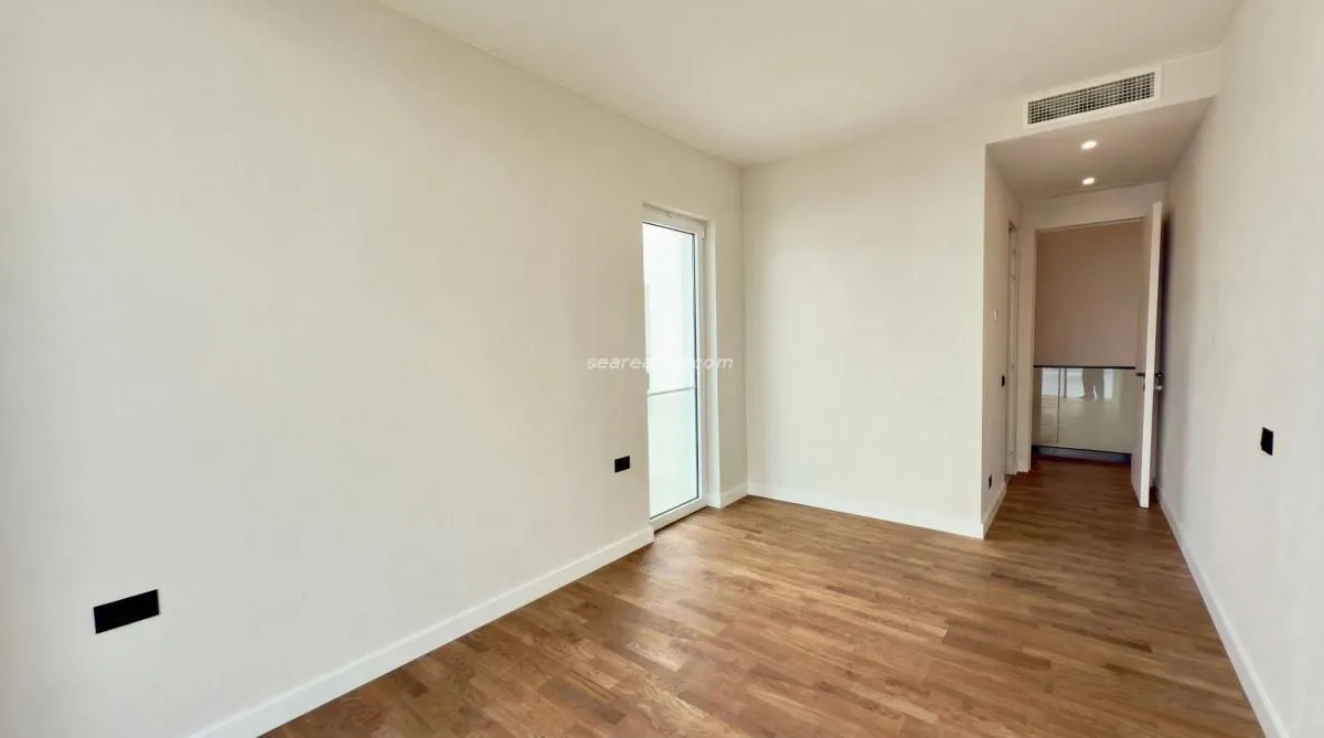 Prodaja, dvosoban stan, 150m², Krašići, Tivat