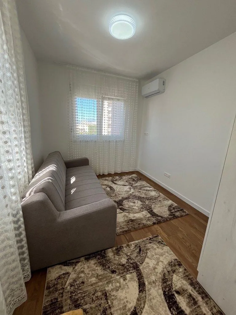 Rent, two bedroom apartment, 64m², Stari Aerodrom, Podgorica