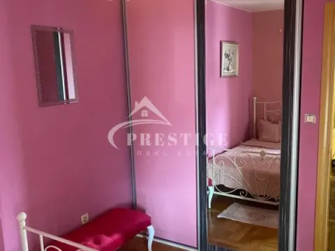 Izdavanje, jednosoban stan, 47m², Pobrežje, Podgorica - image 4