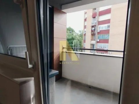 Izdavanje, dvosoban stan, 44m², Novo naselje, Novi Sad - image 16