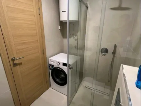 Izdavanje, jednosoban stan, 45m², City Kvart, Podgorica - image 9