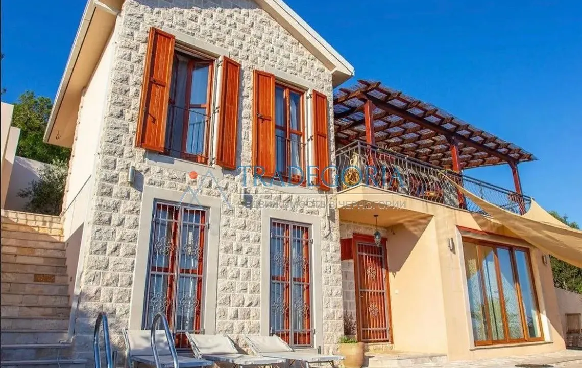 Prodaja, kuća, 210m², Kotor, Crna Gora