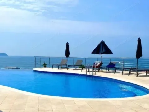 Sale, one bedroom apartment, 34m², Bečići, Budva - image 12