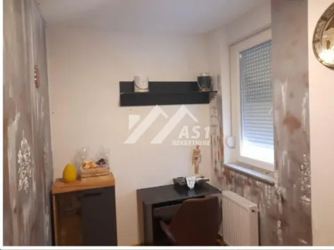 Izdavanje, trosoban stan, 55m², Detelinara, Novi Sad Sve Podlokacije - image 6