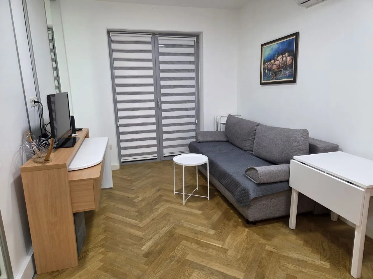 Rent, one bedroom apartment, 43m², Dobrota, Kotor