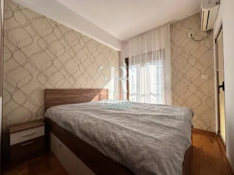Izdavanje, dvosoban stan, 60m², Blok 9, Podgorica - image 7