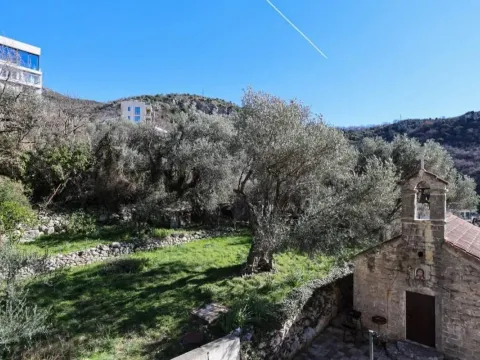 Prodaja, garsonjera, 37m², Rafailovići, Budva - image 4