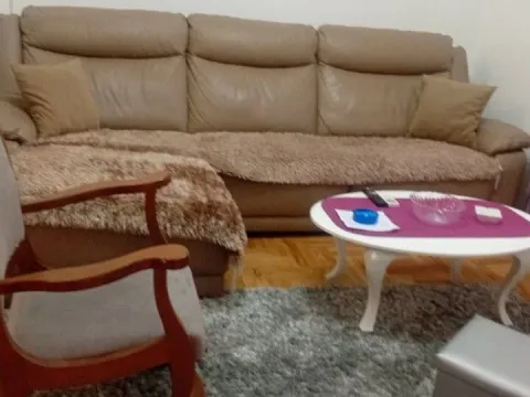 Izdavanje, kuća, 75m², Zlatica, Podgorica - image 16