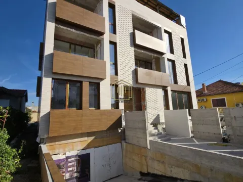 Prodaja, dvosoban stan, 63m², Stari Aerodrom, Podgorica