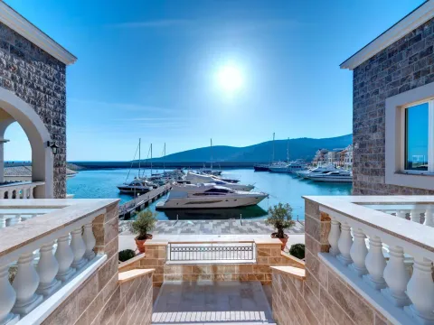 Prodaja, stan, 118m², Tivat, Crna Gora - image 6