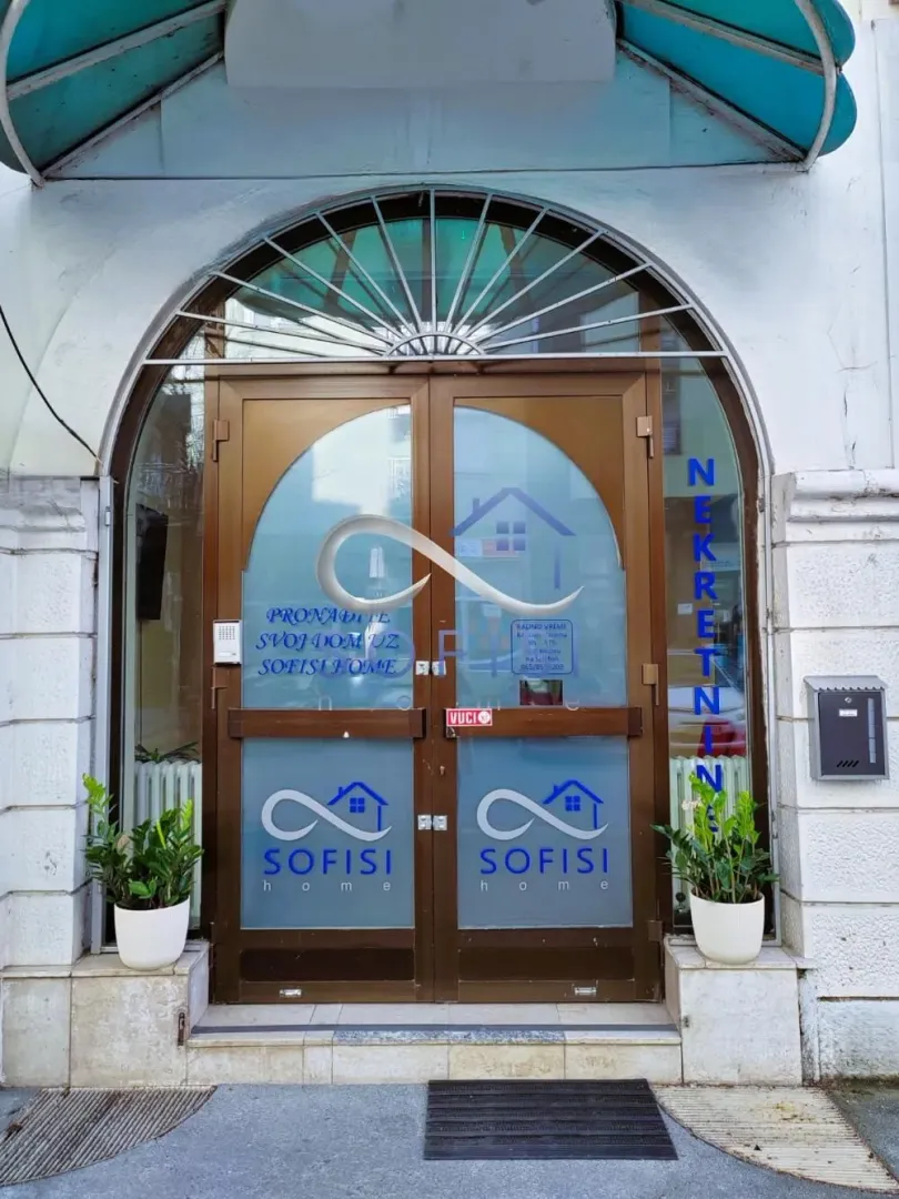 Rent, office space, 58m², Centar, Novi Sad