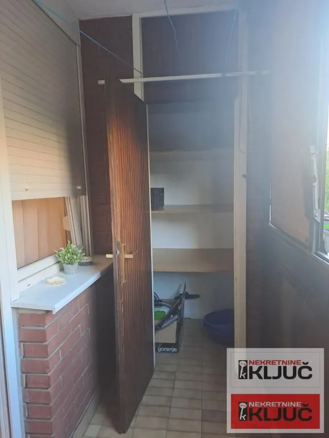 Izdavanje, jednosoban stan, 55m², Bulevar Oslobodjenja, Novi Sad Sve Podlokacije